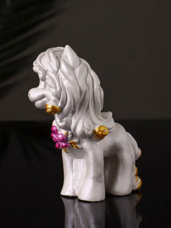 Фигурка гипс &laquo;Пони Красотка&raquo;, 10&times;7&times;5 см, перламутр