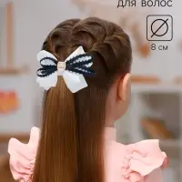 Бант для волос на резинке &laquo;Школьница&raquo;, штрихи, 8 см, бело-синий
