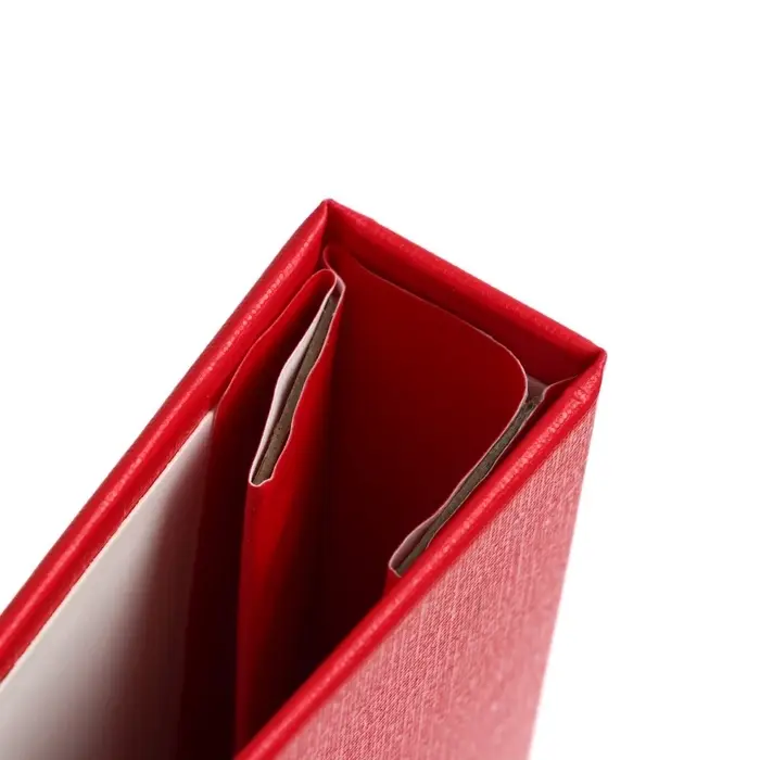 Папка &laquo;Дипломная работа&raquo; А4, бумвинил, гребешки/сутаж, без бумаги, красная, (вместимость до 150 листов)