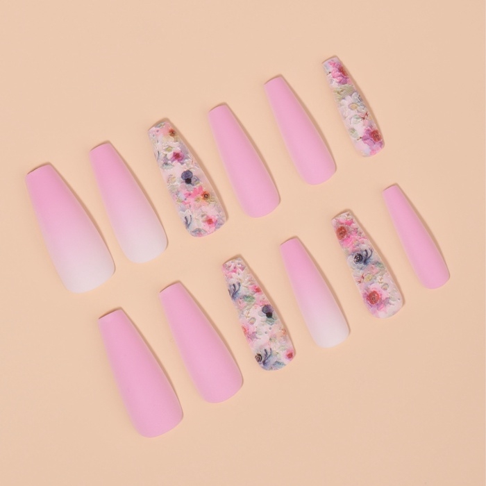 Ногти накладные с кл пластинами 12шт Цветы балерина разноцв к/кор QF Ногти накладные с кл пластинами 12шт Цветы балерина разноцв к/кор QF