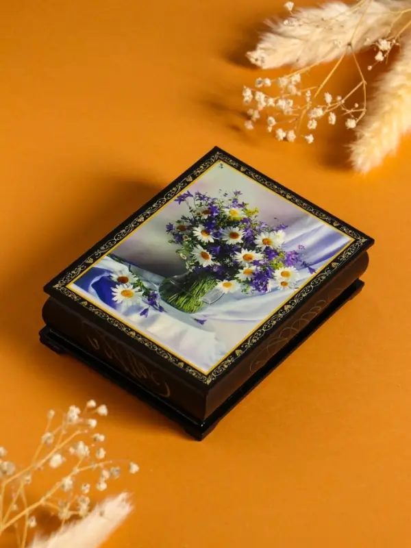 Шкатулка «Букет с ромашками», 10×14 см, лаковая миниатюра