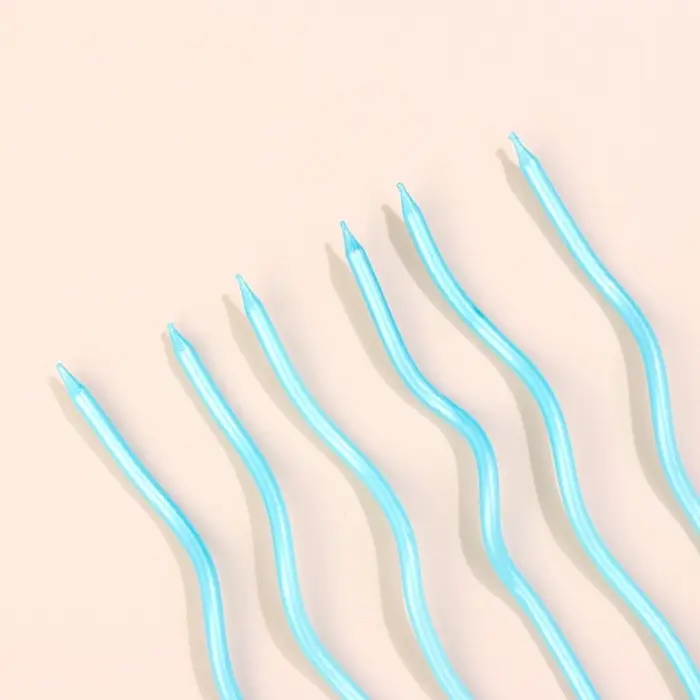 Свечи для торта витые «Серпантин» 6 шт., коктейльные, небесно-голубые Свечи для торта витые «Серпантин» 6 шт., коктейльные, небесно-голубые