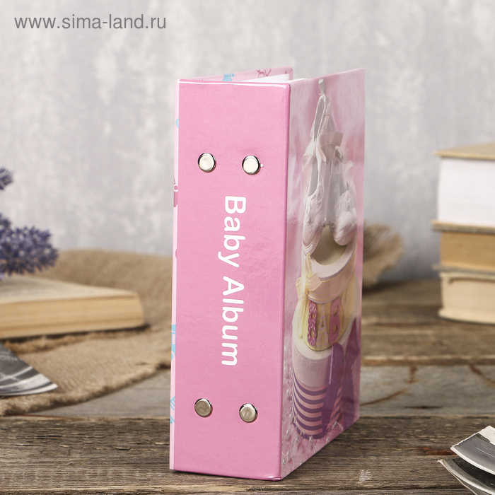 Фотоальбом на 100 фото 10X15см Фотоальбом на 100 фото 10X15см "baby shoes" для девочки