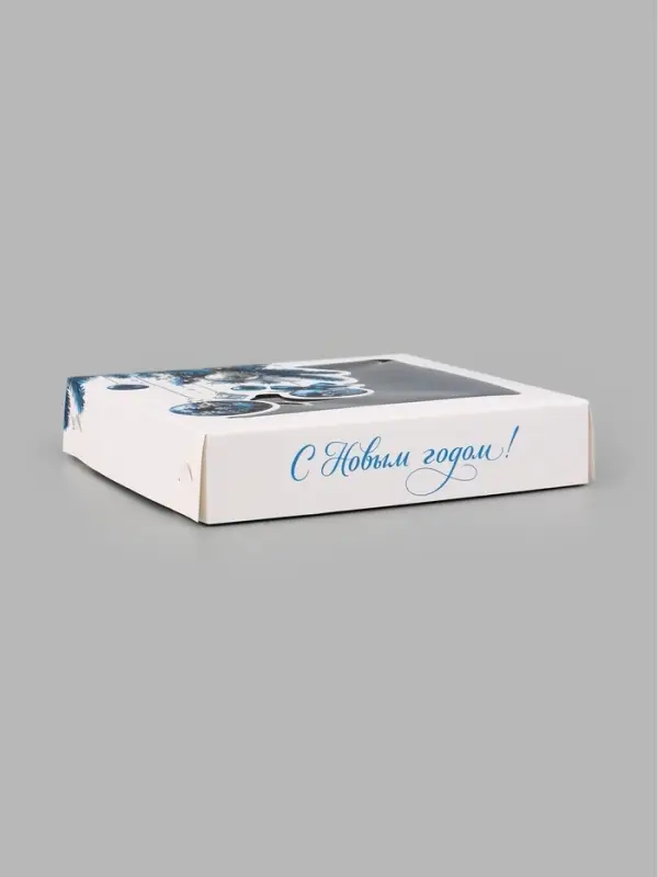 Коробка для 16 конфет &laquo;Синие шары&raquo;, 18.9&times;18.9&times;3.8 см
