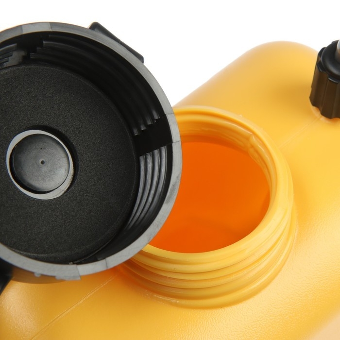 Опрыскиватель аккумуляторный ТУНДРА, 4 В, 2.4 Ач, 5 л, 0.8 л/мин, 1 насадка, Type-C Опрыскиватель аккумуляторный ТУНДРА, 4 В, 2.4 Ач, 5 л, 0.8 л/мин, 1 насадка, Type-C