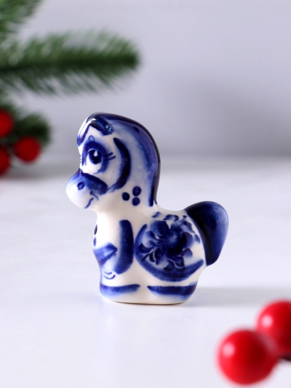 Сувенир Конь Агат, 6,5х5,5х2,5см, гжель Сувенир Конь Агат, 6,5х5,5х2,5см, гжель