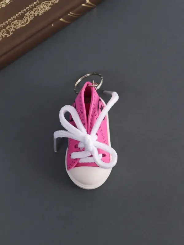 Брелок для ключей на кольце &laquo;Футбольный кед&raquo;, резина, 4&times;3.3&times;7 см, МИКС