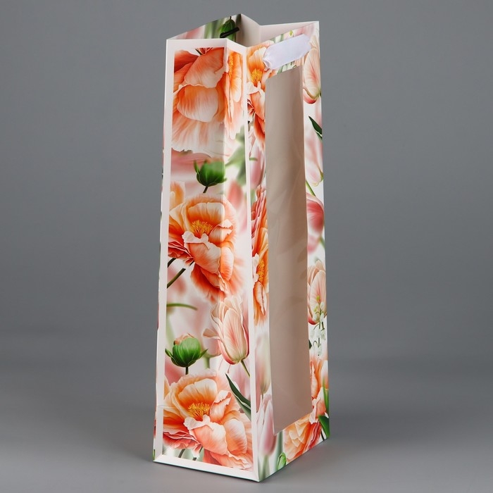 Пакет подарочный под бутылку, упаковка, «Цветы», 36 х 13 х 10 см Пакет подарочный под бутылку, упаковка, «Цветы», 36 х 13 х 10 см