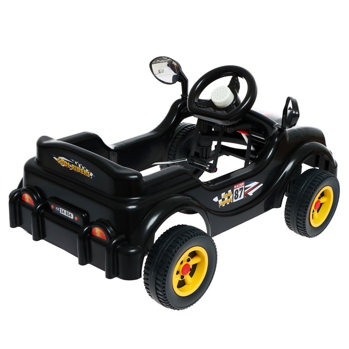 Машина-каталка педальная Cool Riders, с клаксоном, цвет чёрный Машина-каталка педальная Cool Riders, с клаксоном, цвет чёрный