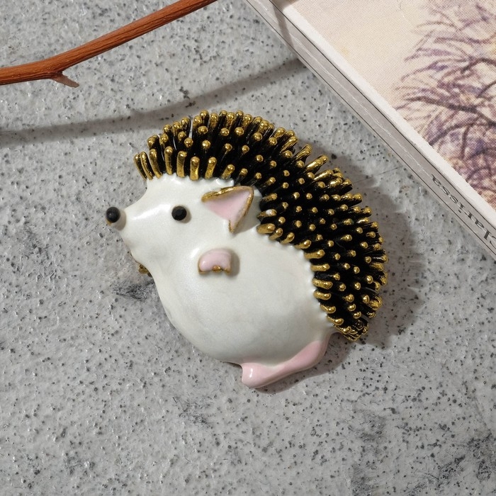 Брошь-кулон «Ёжик» мечтатель, цвет бело-розовый в чернёном в золоте Брошь-кулон «Ёжик» мечтатель, цвет бело-розовый в чернёном в золоте