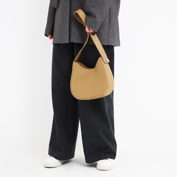 Сумка женская на одно плечо, на молнии, цвет бежевый Сумка женская на одно плечо, на молнии, цвет бежевый