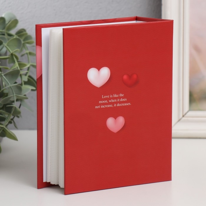 Фотоальбом на 100 фото 10х15 см  Фотоальбом на 100 фото 10х15 см "3D сердца" МИКС 5,5х12,5х16,5 см