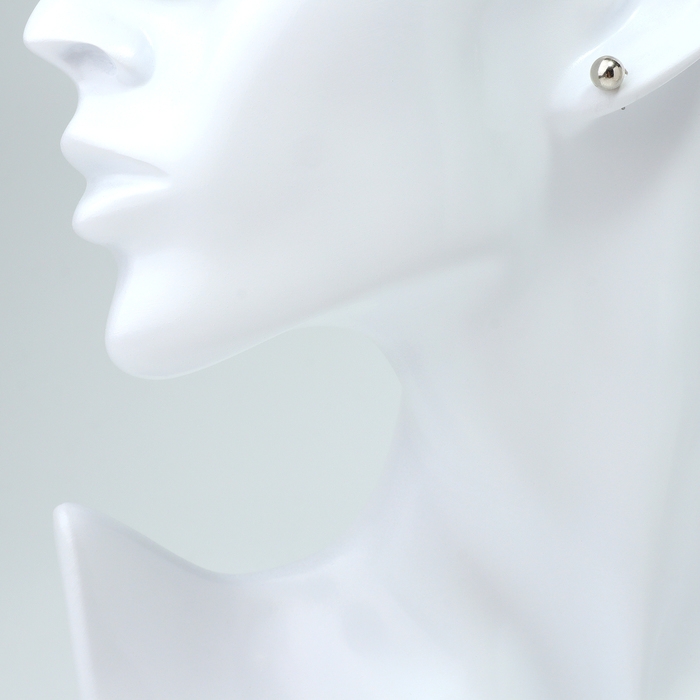 Набор 4 предмета: 3 пары серьги, 1 браслет «Блеск» фонд, цвет белый в серебре Набор 4 предмета: 3 пары серьги, 1 браслет «Блеск» фонд, цвет белый в серебре