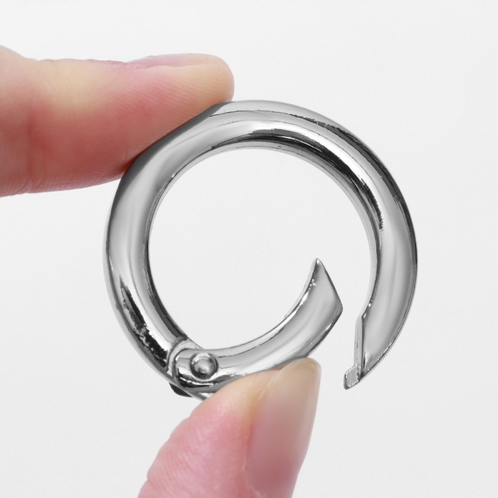 Кольцо-карабин плоский, d = 25/34 мм, толщина - 4,5 мм, 5 шт, цвет серебряный Кольцо-карабин плоский, d = 25/34 мм, толщина - 4,5 мм, 5 шт, цвет серебряный