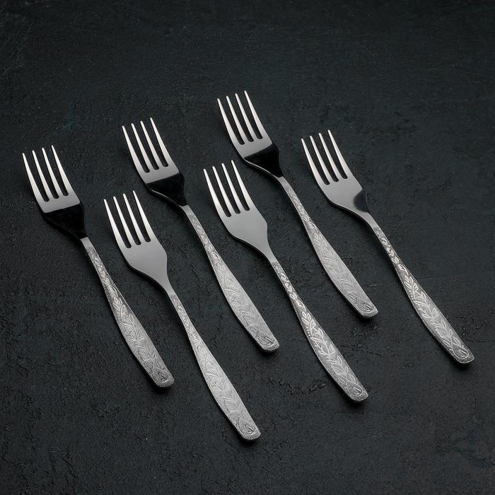 Вилка десертная «Уралочка», длина 17,5 см, толщина 2 мм, цвет серебряный Вилка десертная «Уралочка», длина 17,5 см, толщина 2 мм, цвет серебряный