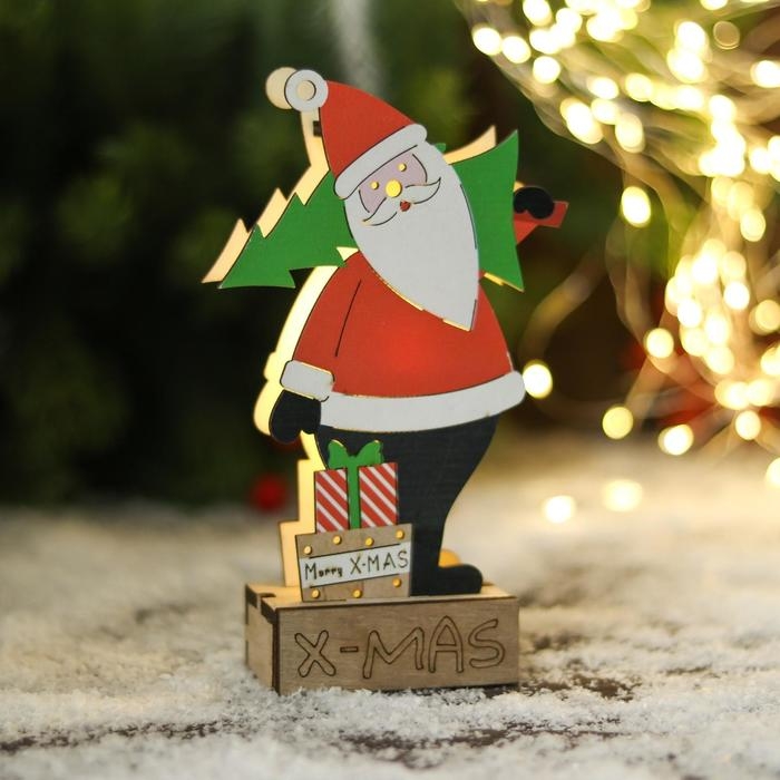 Фигурка новогодняя свет  Фигурка новогодняя свет "Дед Мороз с ёлкой и подарками" 10х17 см