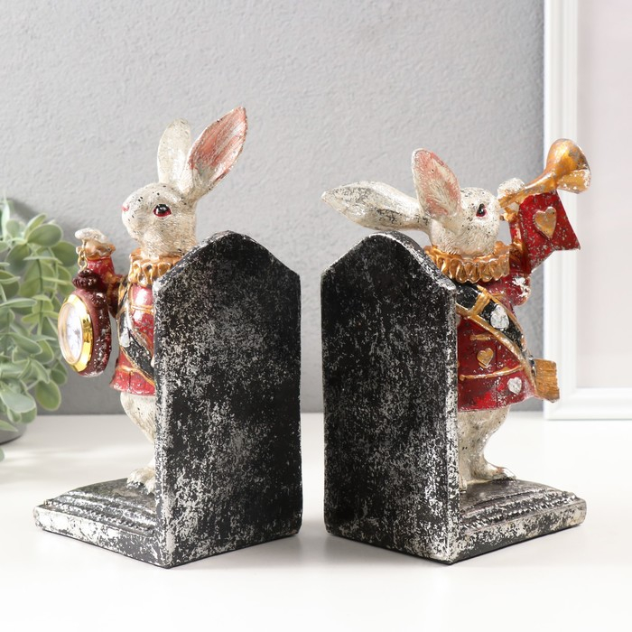 Подставка-держатель для книг интерьерная с часами Подставка-держатель для книг интерьерная с часами"Заяц - паж" н-р из 2-х штук 2,5х21х8,5см