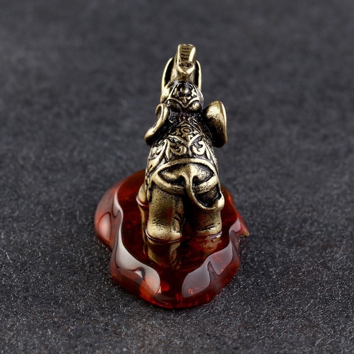 Сувенир Сувенир "Слон Тайский", латунь, янтарь