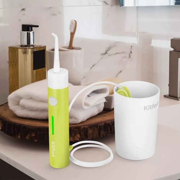 Ирригатор Kitfort КТ-2957-2, портативный, 320 мл, 3 режима, 2 насадки, от АКБ, бело-жёлтый Ирригатор Kitfort КТ-2957-2, портативный, 320 мл, 3 режима, 2 насадки, от АКБ, бело-жёлтый