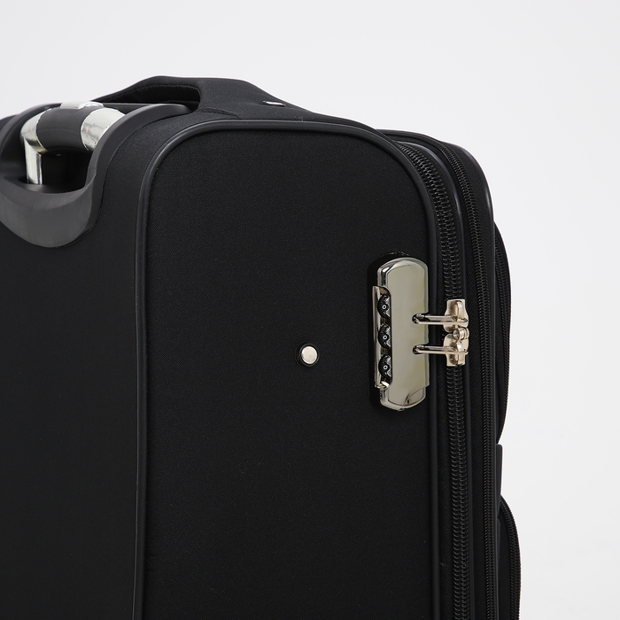Чемодан малый 33 л (S), отдел на молнии, с расширением, кодовый замок, 3 колеса, 2 наружных кармана, цвет чёрный Чемодан малый 33 л (S), отдел на молнии, с расширением, кодовый замок, 3 колеса, 2 наружных кармана, цвет чёрный