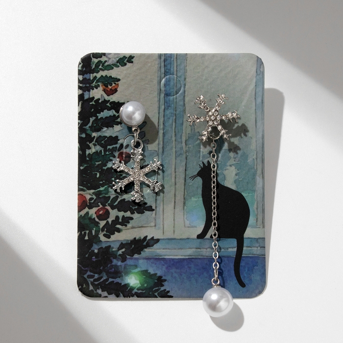 Новый год! Серьги с жемчугом «Снежинки», асимметрия, цвет белый в серебре Новый год! Серьги с жемчугом «Снежинки», асимметрия, цвет белый в серебре