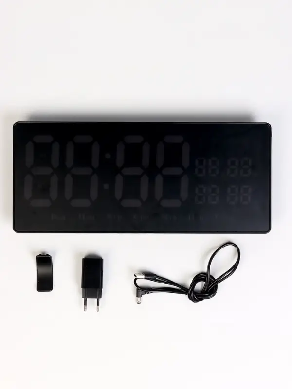 Часы электронные настенные, 36.2&times;15.5 см, белые цифры