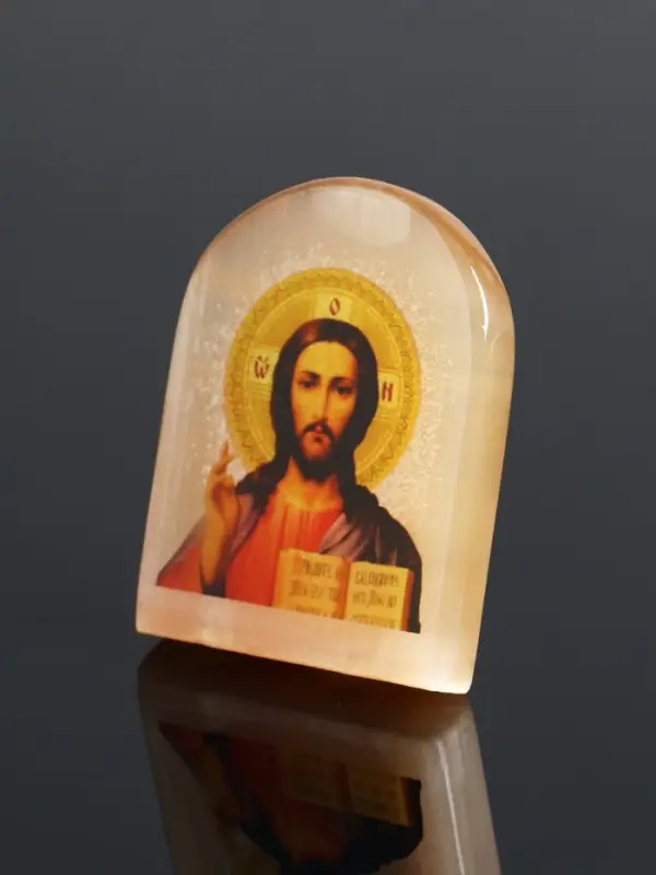 Икона Господь Вседержитель, 6х5 см, селенит Икона Господь Вседержитель, 6х5 см, селенит