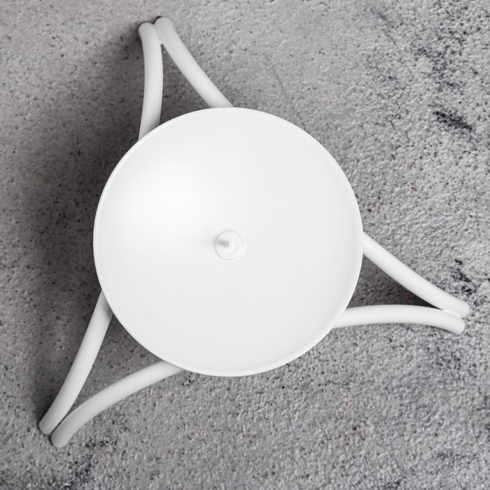 Подсвечник металл на 1 свечу Подсвечник металл на 1 свечу "Олимп", 4х11 см, белый