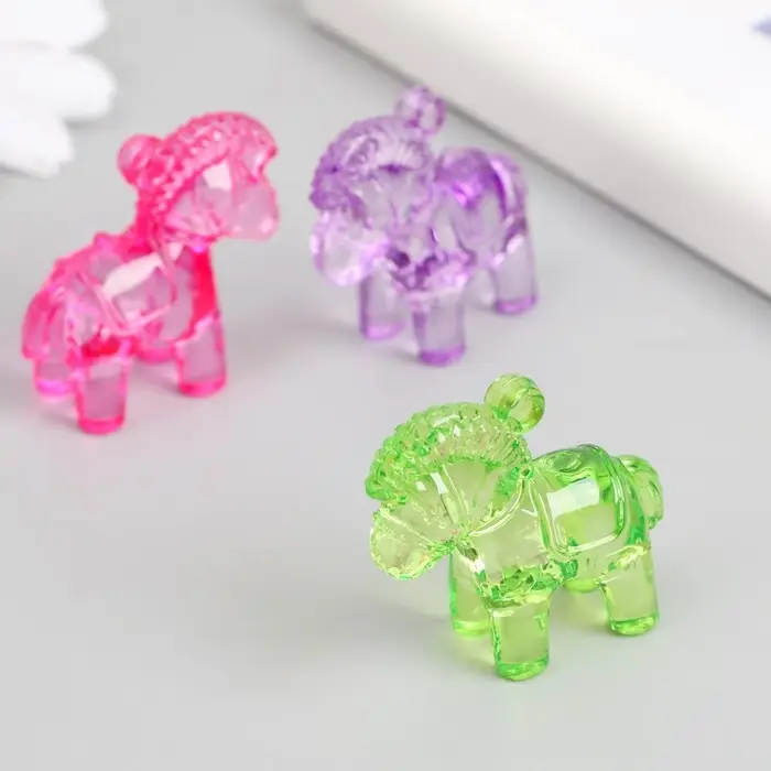 Декор для творчества пластик "Лошадки" прозрачный цветной набор 20 гр 1,4х3,5х3,2 см