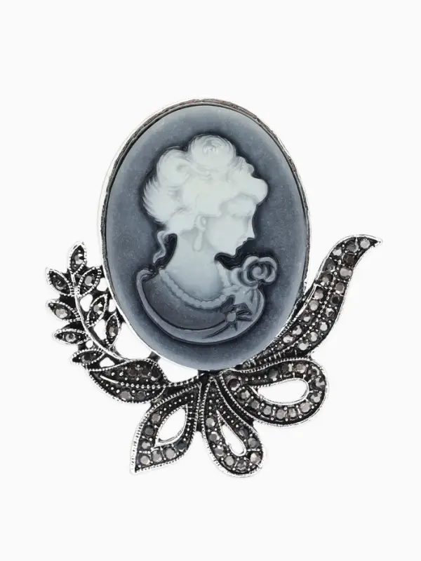 Брошь &laquo;Камея&raquo;, лавра, серая в чернёном серебре