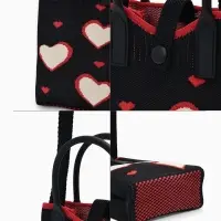 Сумка подр Сердца, 12*4*17, отд на кнопке, дл ремень, черный Сумка подр Сердца, 12*4*17, отд на кнопке, дл ремень, черный