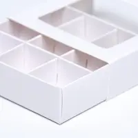 Коробка для 9 конфет, 8.7×8.7×2.5 см, тонкие разделители, белый