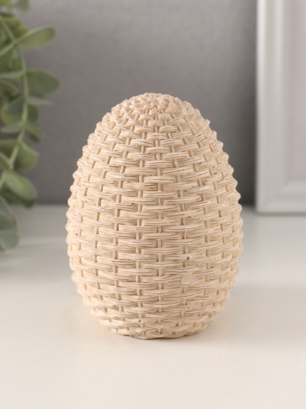 Сувенир полистоун  Сувенир полистоун "Цыплята у плетённого яичка" 10х8х10 см