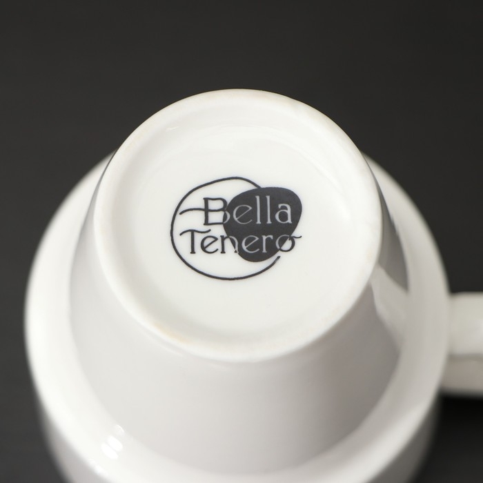 Набор фарфоровых кружек на деревянной подставке BellaTenero, 4 предмета: 200 мл, цвет белый Набор фарфоровых кружек на деревянной подставке BellaTenero, 4 предмета: 200 мл, цвет белый