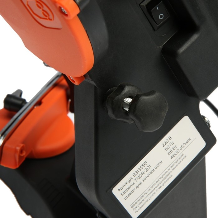 Станок для заточки цепи ТУНДРА, 220 В, 85 Вт, 4800 об/мин, 108х22х3.2/4.8 мм Станок для заточки цепи ТУНДРА, 220 В, 85 Вт, 4800 об/мин, 108х22х3.2/4.8 мм