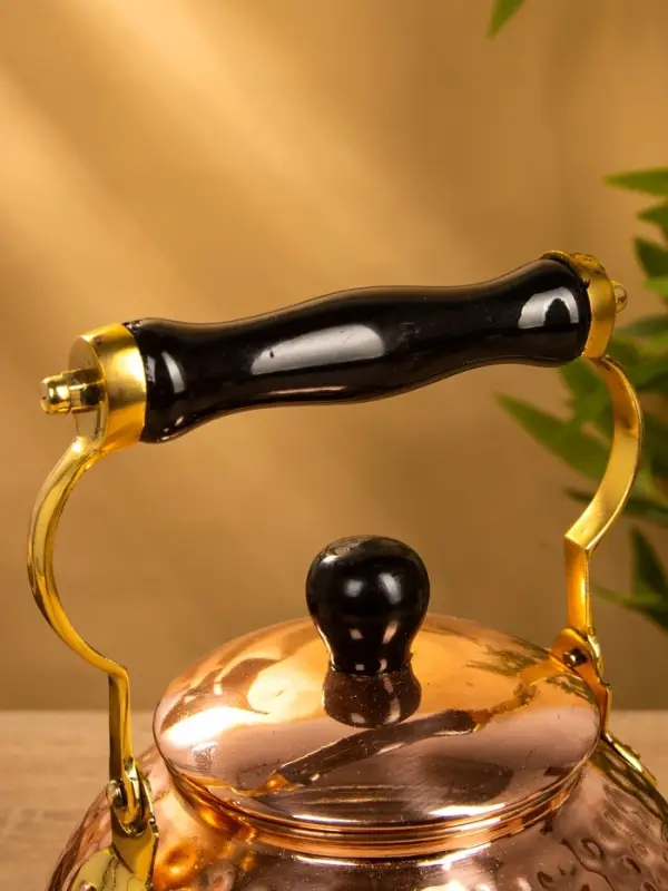 Чайник медный 23х18х24 см Чайник медный 23х18х24 см