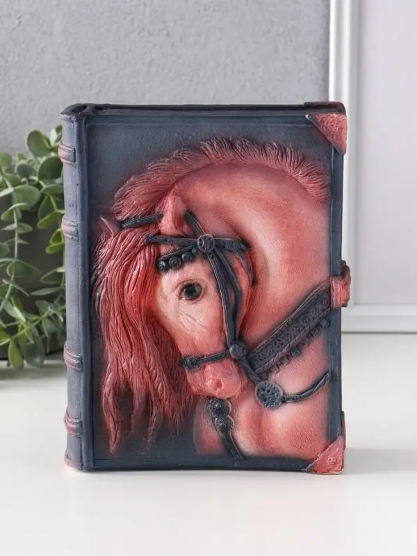 Копилка (гипс) Книга Лошадь  Высота 21 см, ширина 7,5 см, длина 16,5 см, пудровый