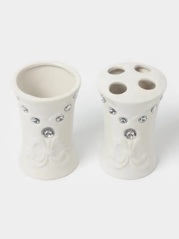 Аксессуары для ванной Доляна &laquo;Стразы. Капельки&raquo;, 4 предмета, дозатор 200 мл, мыльница, 2 стакана, белые