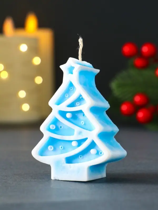 Свеча новогодняя Свеча новогодняя "Ёлочка с гирляндой" 55х75 мм, голубой