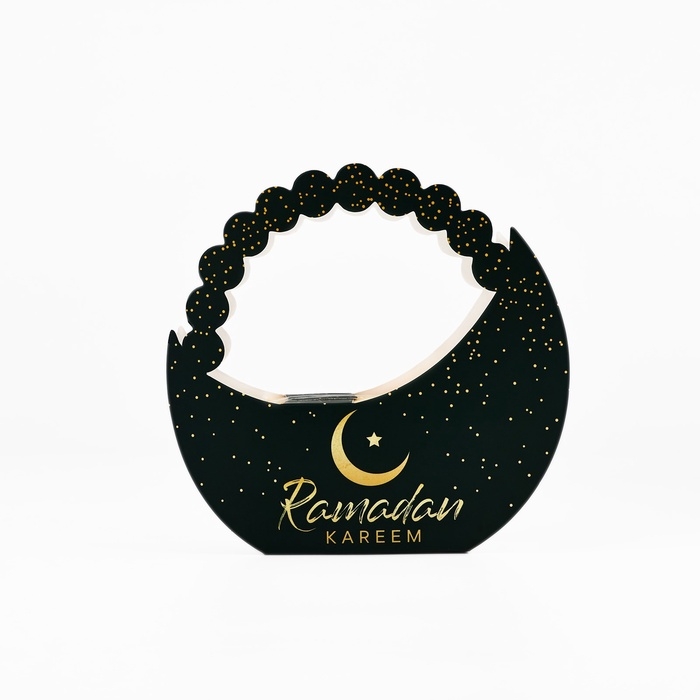 Коробка подарочная «Рамадан», с тиснением, 15 х 13.5 х 6 см Коробка подарочная «Рамадан», с тиснением, 15 х 13.5 х 6 см