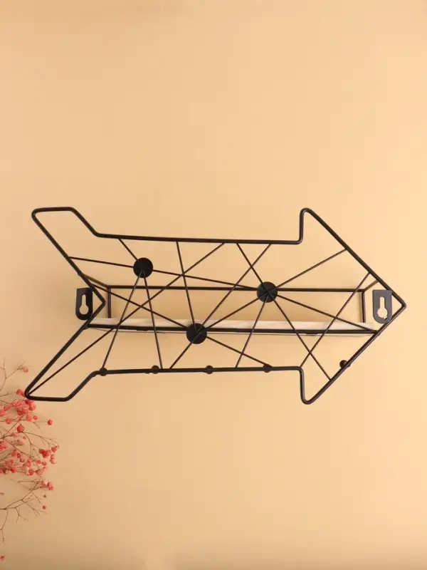 Вешалка настенная с полкой 26&times;9 см &laquo;Стрелка&raquo;, крючки декоративные, с подсветкой, 5 крючков, чёрная