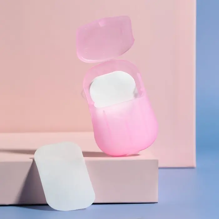 Мыло листовое, в пластинах, 18 (± 2) шт., в футляре, розовое