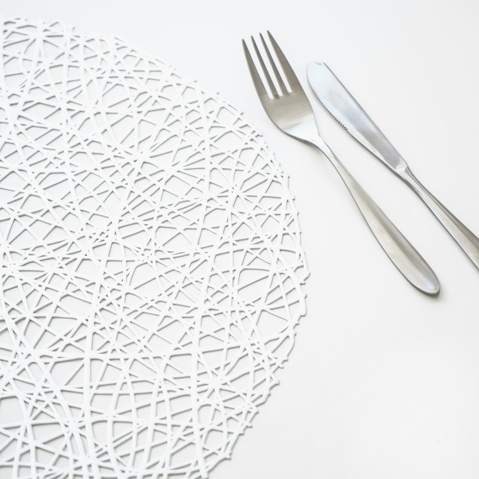 Набор салфеток сервировочных на стол Доляна «Паутинка», d=38 см, 4 шт, цвет серебряный Набор салфеток сервировочных на стол Доляна «Паутинка», d=38 см, 4 шт, цвет серебряный