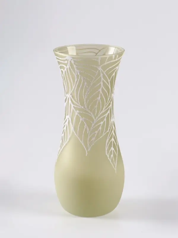 Ваза «Кармен» листопад, волна, h=26 см, стекло, бледно-зелёная Ваза «Кармен» листопад, волна, h=26 см, стекло, бледно-зелёная