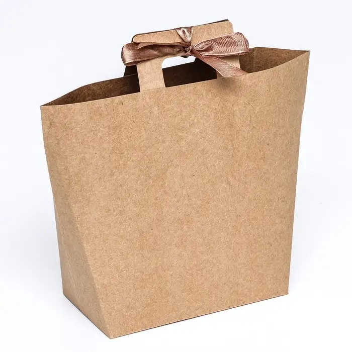 Коробка - пакет, крафт, 15×15×8 см Коробка - пакет, крафт, 15×15×8 см