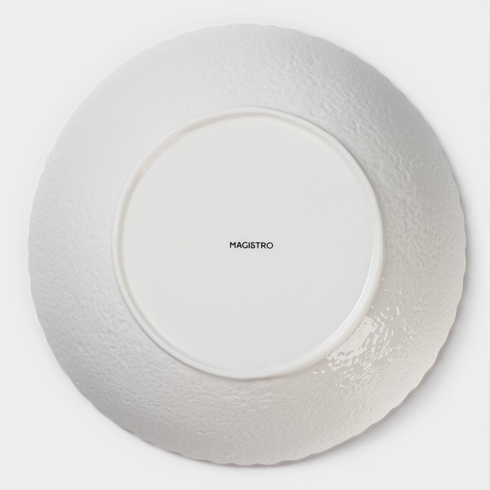Салатник фарфоровый Magistro «Цветок Бланш», d=26,5 см, цвет белый Салатник фарфоровый Magistro «Цветок Бланш», d=26,5 см, цвет белый