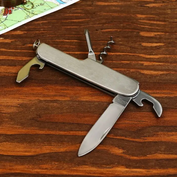 Подарочный набор для пикника «Полевая кухня»: 10 предметов Подарочный набор для пикника «Полевая кухня»: 10 предметов