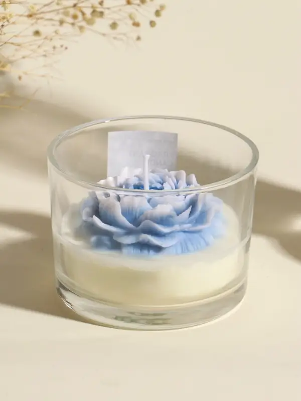 Свеча интерьерная в стакане Свеча интерьерная в стакане "Нежно-голубой пион" 11х11х8 см