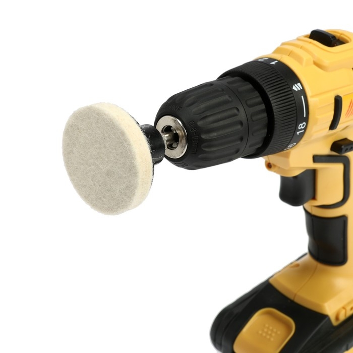 Набор кругов ТУНДРА, коралловый, 2 войлочных, 2 лепестковых, 50 мм, с адаптером, 6 шт. Набор кругов ТУНДРА, коралловый, 2 войлочных, 2 лепестковых, 50 мм, с адаптером, 6 шт.