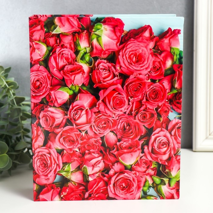 Фотоальбом на 200 фотографий Фотоальбом на 200 фотографий "Розы-3" 10x15 см МИКС